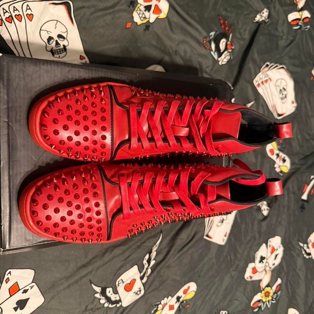 Unbranded Men's Red Trainers